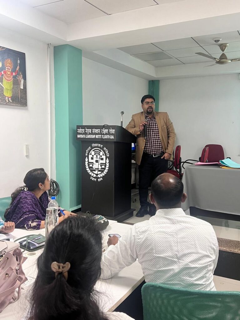 Psypathology government training session, delivered as a resource person — photograph 1 of 5